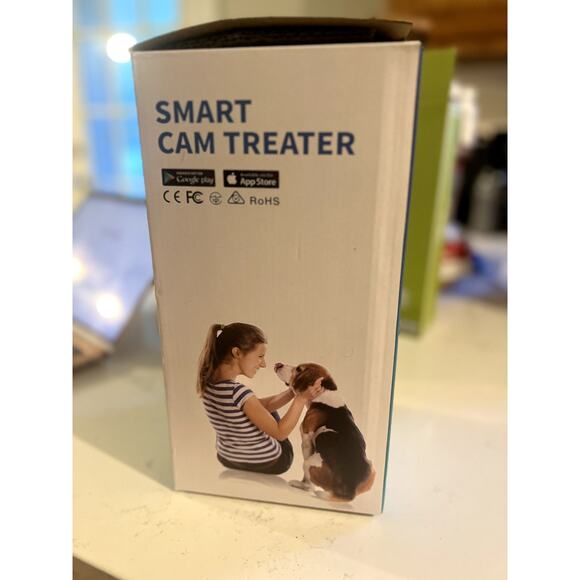 DOGNESS Animal Webcam Smart Cam Treater White - Picture 2 of 4
